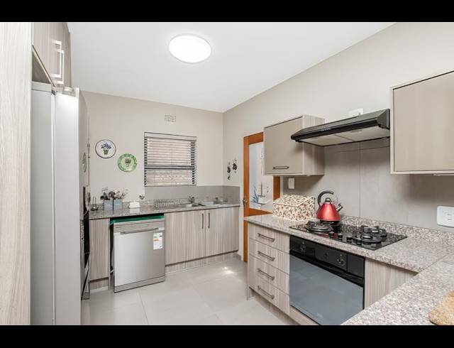 3 BEDROOM HOUSE FOR SALE IN CHANCLIFF